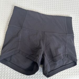 Athleta Womens Size XS Gray Biker Cycling Shorts Stretchable with Pocket